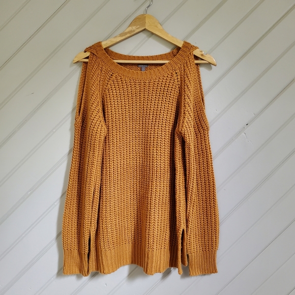 Charlotte Russe Sweaters - 🆕️ ❗gone❗🍂CR🍂 Topaz Pumpkin Chunky Knit Sweater
